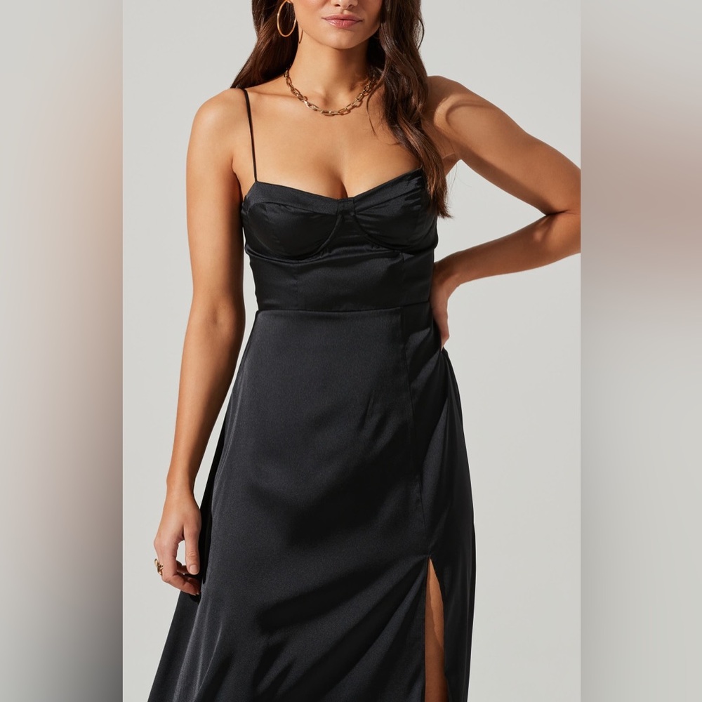 Astr The Label Bustier Satin Black Midi Dress - Picture 3 of 9